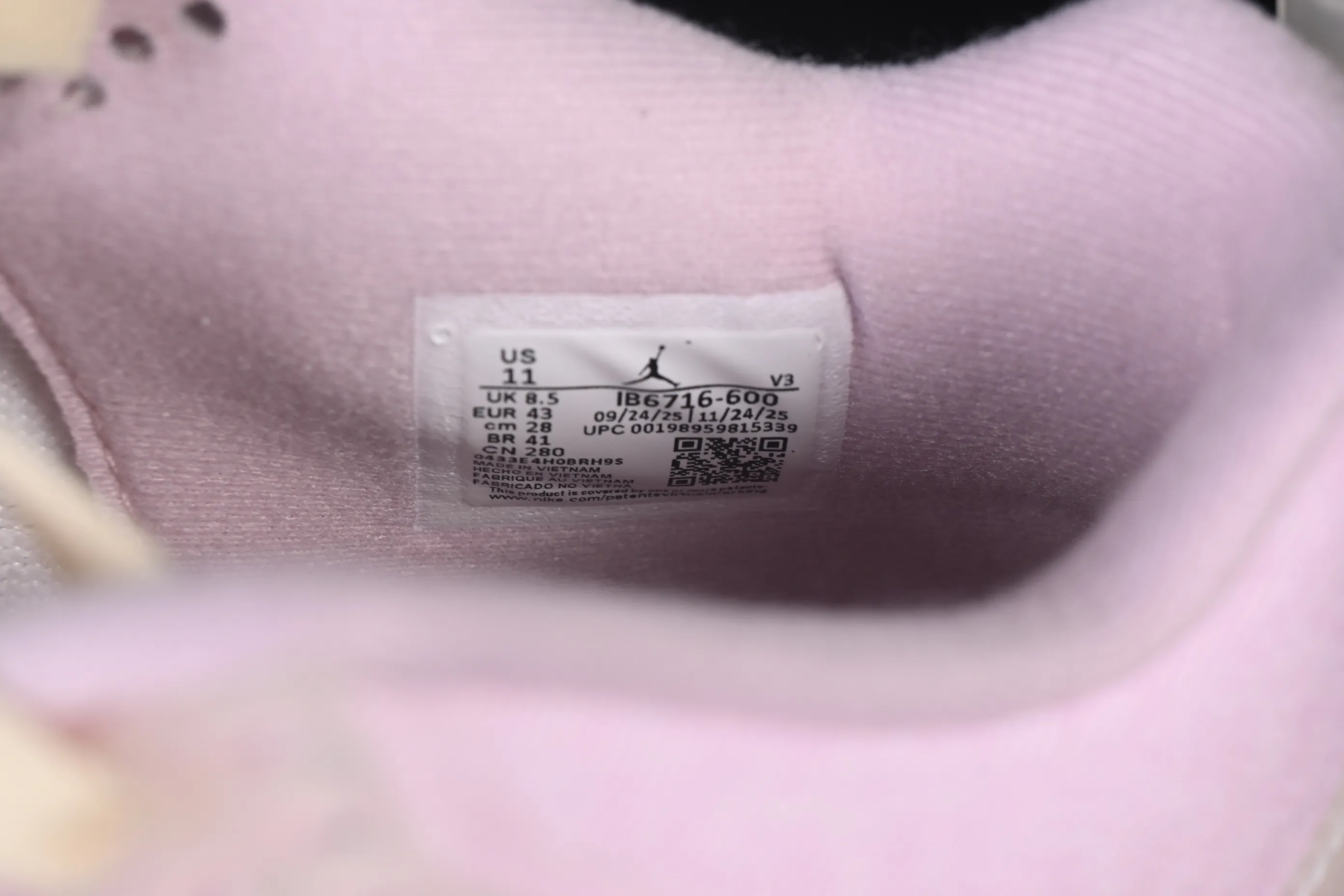 All categories Air Jordan Jordan series basketball shoes Air Jordan 4 Air Jordan 4 Retro "Iced Carmine" AJ4 Jordan 4 denim ice plum powder replica basketball shoes IB6716-600